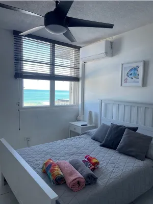 OCEANFRONT, COZY And GREAT VIEW, 2B/2B/1Pk