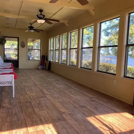 Outstanding 3BR Central Arkansas Lakeside Retreat near Little Rock and Conway