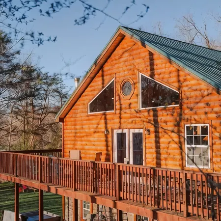 COZY Cabin with Hot Tub - Near all in Hocking Hills Отели в г. Хокинг