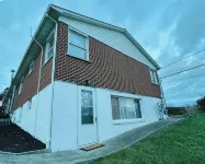 Charming 2-Br Basement Apartment, Central to National Park, Close to Interstate - 3-Star