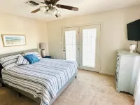 Granny's at the Beach…Heated Pool - Beach