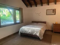 Moon River Cottage • Loft • River Access • Fireplace • Peaceful • Near Sequoia