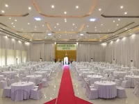 Grand Madani Hotel - servizio colazione
