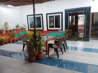Bedweiser Backpackers Hostel