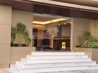 Orient Prince Hotel โรงแรมใกล้สวนสนุกเบรุตลูนาพาร์ค