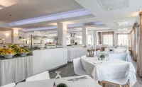 Bluesea Cala Millor - breakfast