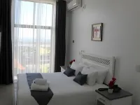 Royal Ushaka Hotel Morningside Hotels near Olive Convention Center