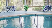 Robetown Motel - Pools