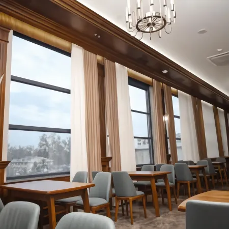 Aliz Boulevard Hotel