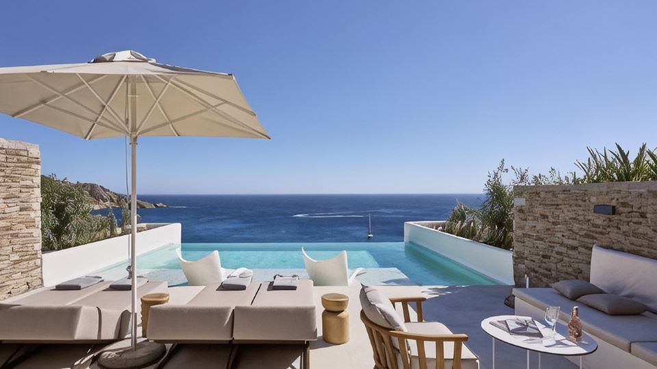 Ios Grand Pool Suites
