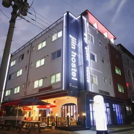 Jiin Hostel & Guesthouse
