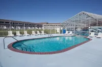 Edgewater Beach Resort - Pools