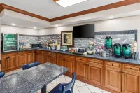 Quality Inn & Suites Gibsonia - Pittsburgh North