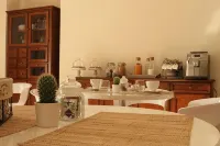 4 Balconi Rooms-Boutique B&B - Morgenmad