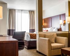Comfort Suites Woodland - Sacramento Airport