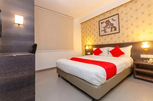 Nur Villa Hotel - Bãi đậu xe