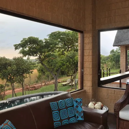 Zwahili Private Game Lodge & Spa
