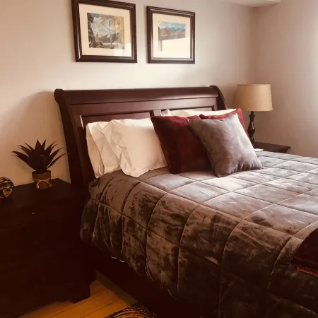 Beautiful Views of Animas Red Cliffs, Immaculate, High End Furnishings