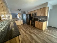 Three Bedroom Ranch Style Pet Friendly Home with a Patio & Theatre Room! - 3성급