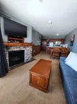 Highland Hideaway - Slope Side - Mountain Views