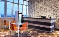 Grand Hotel - ที่มีที่จอดรถ