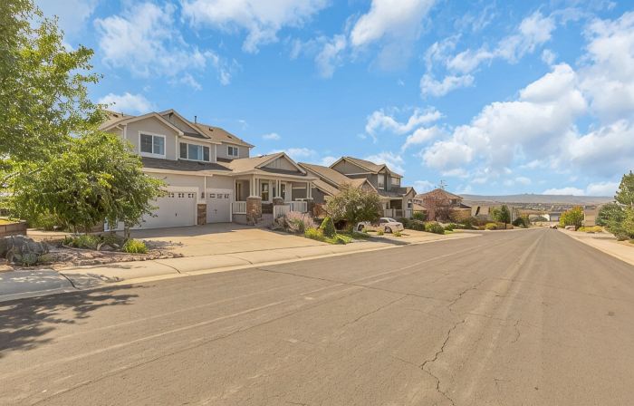 Centrally Located 5BD - Games, BBQ & Firepit Patio