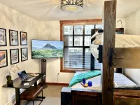Mammoth Luxe Retreat - Private Steam Room & Massage Chair - piscine