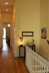 Apt. G above G Gallery & Glass Studio in a beautiful 1890 historic building - Wi-Fi