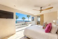 Gorgeous Ocean Views from Every Room! Private en-Suite s. Pool Heated to 85 - Bungalow