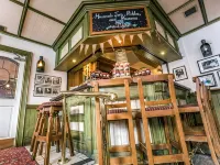 Mc Kevitts Village Hotel - bar