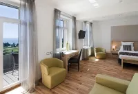 Bodensee-Hotel Sonnenhof - Beach