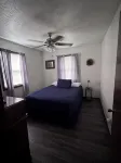 Beautiful and peaceful home located just 10 minutes from the White River! - Homestays