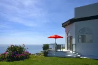 Malibu Ocean View Estate - พร้อมระเบียง