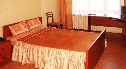 Hotel Uralskaya - Pet Friendly