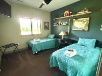 7-Bedroom: Hoops, Pickleball, Movies, Books & Games! - 4-Star
