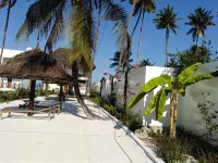 Isla Bonita Zanzibar Beach Resort - Pensions