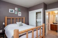 All the Views: A Private BnB with VIEWS - 4-Star