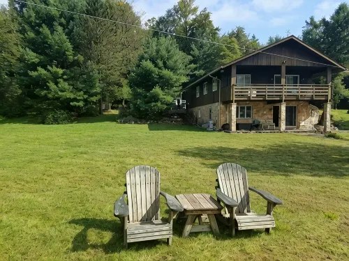 Chalet Ripple-Lake Harmony- Lakefront- 5 Bedroom 3.5 bath- near Restaurants/Bars - Chalets