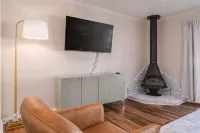Two Bedroom in Homewood, Minutes from Samford! - 4-Star
