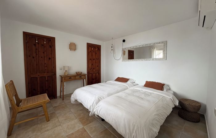 Villa by the sea / Binibeca