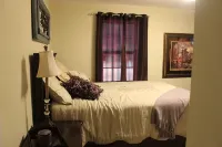 Relaxing country home 2 minutes from Caddo Lake!!! Pet Friendly! - Homestays