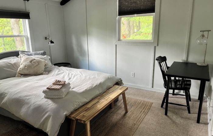 4 Bedroom Basye, VA with Nearby Skiing, Lake & Mountain Biking. Fully Equipped