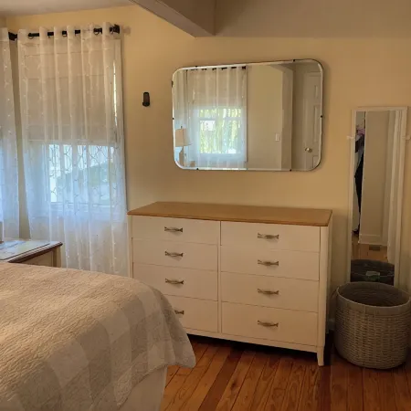 Short Beach Coastal Cottage