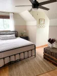 Cozy Cottage Near Saratoga Springs with Covered Hot Tub - Wifi