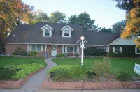 Charming Carriage Home in Gilbert, AZ - Homestays