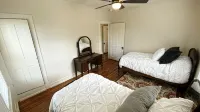 Historic Carriage House in Jefferson City Near Capitol & Old Penitentiary - 3-Star