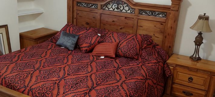 Cozy Comfortable Condo 2/2 No Chores 폴리 호텔