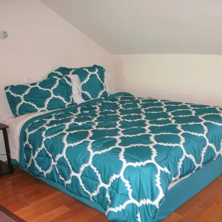 TOWNHOUSE-Slp 8 Mt View/6 BEDS. Downtown Windham. Walk to restaurants and stores