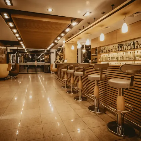 Hotel Zoo Sofia - Secured Paid Parking