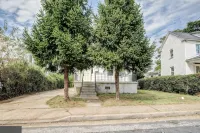 Spacious Elegantly Furnished 4BR House in Great Location in Baltimore - 3-Star
